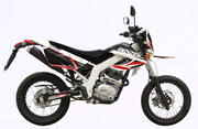 Benzer Xcross 50